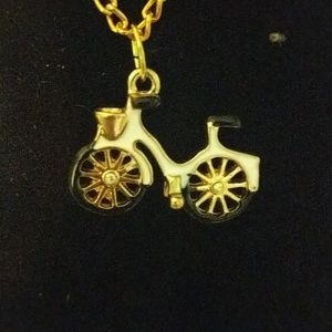 Bicycle necklace on 18 inch chain metal/reversible